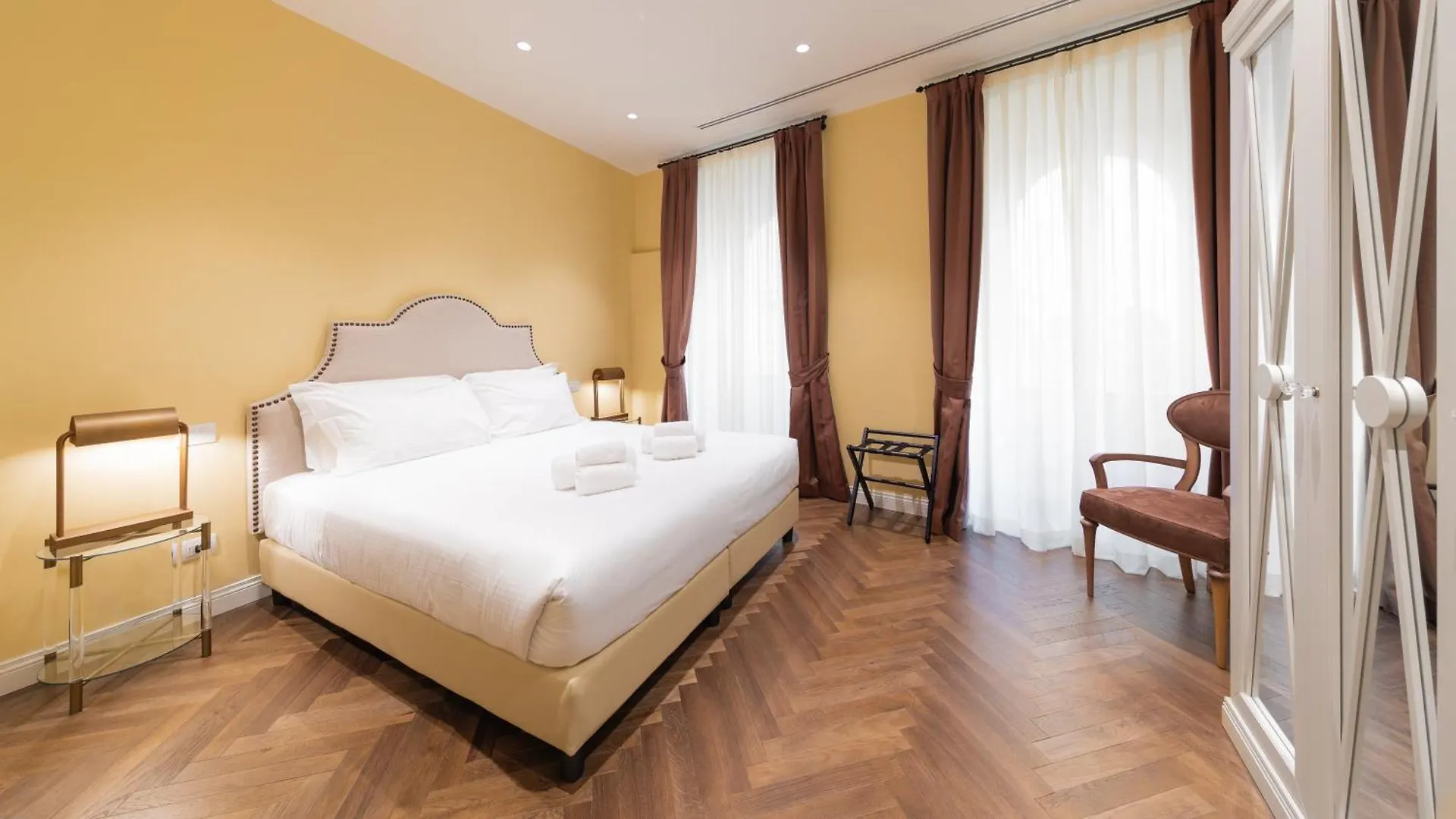 Algila Luxury Torrigiani Apartments Florence 0*,
